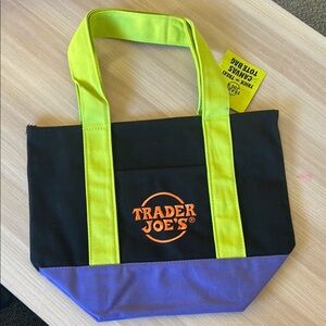 🎃 Trader Joe's Black and Purple Tote Bag